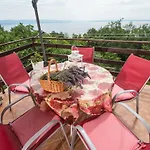 Alba Apartman *