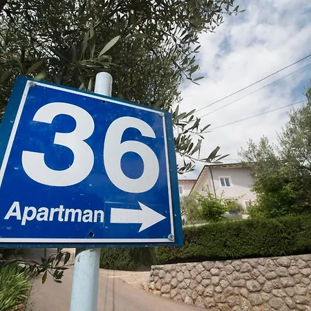 Apartman Alba *